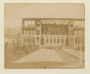 Teheran, Eingang des Nizamiyeh